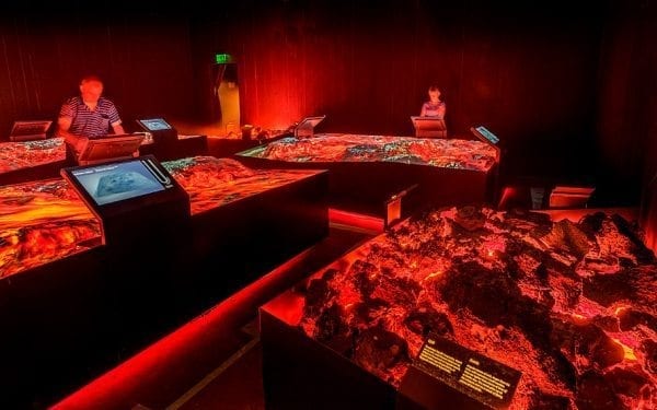 Die Höhle im Lava Zentrum